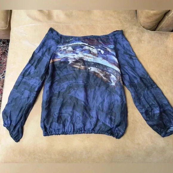 REVOLVE Tops - REVOLVE Krisa Marble Blue Blouse Women’s Size XS